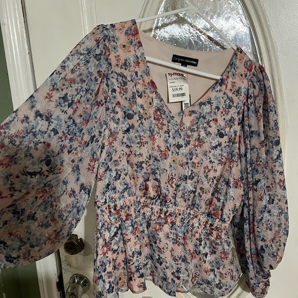 Brand new colorful blouse - Picture 3 of 3